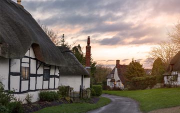 is Knole thatch roofing popular